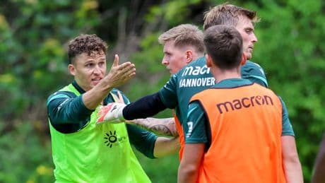 Profis verhindern Schlimmeres! - Trainings-Zoff bei Hannover 96