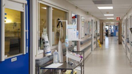 Mort d’Estéban Vermeersch : pourquoi sa famille porte plainte pour « homicide involontaire » contre l’hôpital du Mans ?