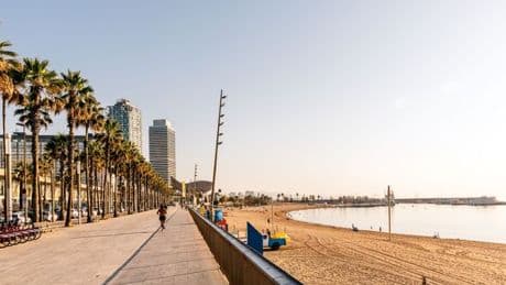 Brits travelling to Spanish hotspot urged to 'beware' of new rule or face fine