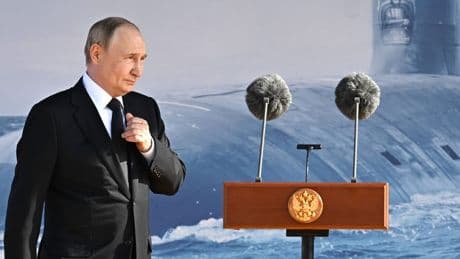Russland sagt Marine-Parade in St. Petersburg ab – Kreml nennt Gründe