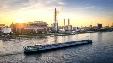 Industrie: Deutsche Chemiebranche erwartet auch 2025 keine Trendwende