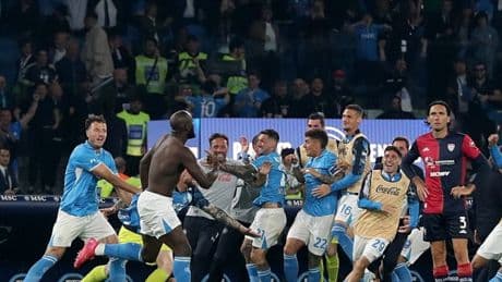 Napoli 2-0 Cagliari | MAÇ SONUCU - ÖZET (Serie A'da şampiyon Napoli)