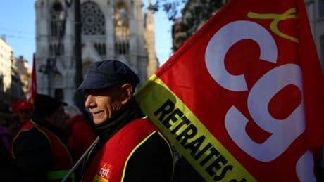 La Confédération syndicale internationale dénonce un « effondrement » des droits des travailleurs, y compris en France