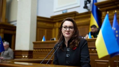 Ukrainisches Parlament stimmt für Entlassung der Regierung