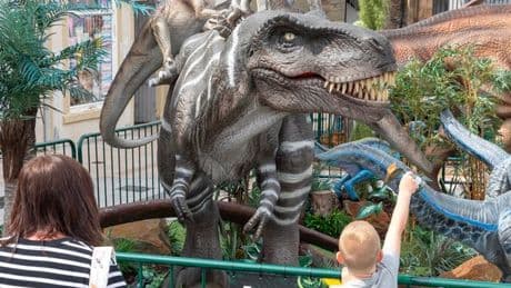 Jurassic Lanark welcomes 6000 visitors to summer trail