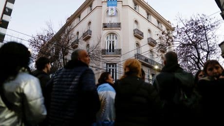Argentine: Kirchner et ses co-condamnés enjoints à payer 535 millions de dollars