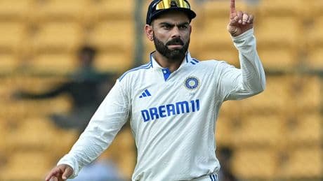 Cricket fans and players react to surprising Virat Kohli announcement