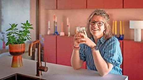 Met zijn zessen in een tussenwoning: vrolijke boel in het huis van Gerdien (40) en Ruben (42)