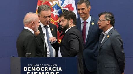 Face à l’extrême droite, les dirigeants progressistes d’Amérique latine réunis au Chili pour organiser la riposte