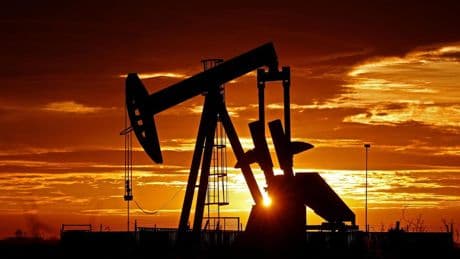 El petróleo se dispara un 9% tras los bombardeos israelíes contra Irán