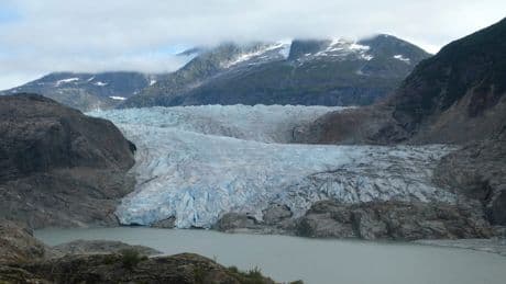 Unfall in Alaska - In Eis-Loch gesaugt! Gletscher-Forscher vermisst