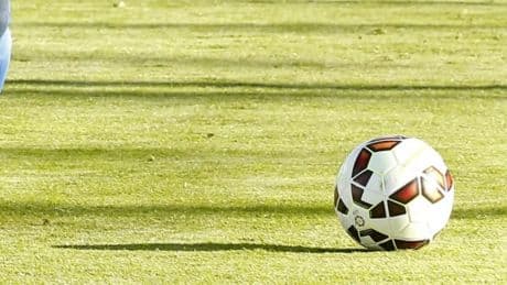 Un niño, brutalmente agredido por el padre de un rival tras un partido infantil