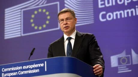 Dazi, l'Ue riduce le stime del Pil nell'Eurozona a 0,9% in 2025. Dombrovskis: «Incertezza a livelli mai visti dal Covid»