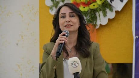 Hatimoğulları'ndan 'Terörsüz Türkiye' açıklaması: 'İHA'lara, SİHA'lara bütçe ayrılması yerine...'