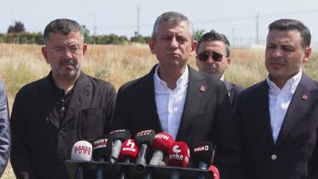 Özgür Özel'den İmamoğlu'nun duruşması sonrasında açıklamalar