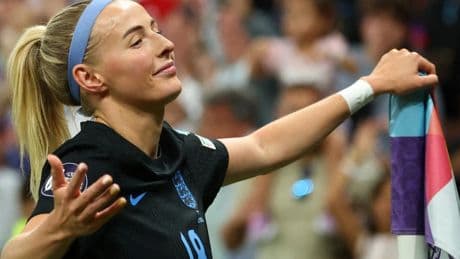 „Lässig? Oder arrogant?“: Die englische Gladiatorin Chloe Kelly