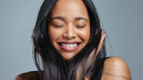 ‘Miracle’ hair growth gummies that ‘transform hair in weeks’ and make nails grow long