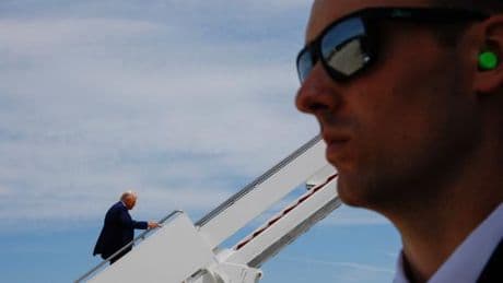 Donald Trump « pas du genre à refuser » un Boeing 747 offert par le Qatar pour remplacer son avion présidentiel