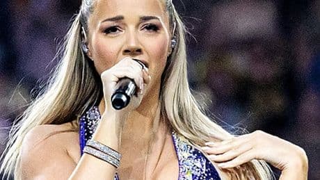 Emma Heesters in tranen: zangeres vertelt vrienden en familie emotioneel nieuws