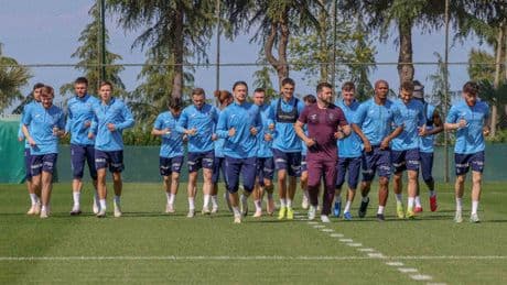 Trabzonspor, Galatasaray maçı öncesi taktik çalıştı
