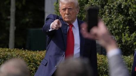 Schiaffo di Trump a Putin: "L'8 maggio sarà il Giorno della vittoria contro il nazismo"