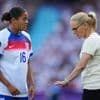Sarina Wiegman over racistisch bejegende Jessica Carter: ‘Triest, belachelijk en walgelijk’