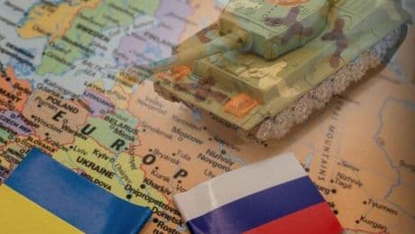Rusya: "Ukrayna kirli bir plan içinde, kendini vuracak!"