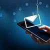 Jongeren blijken kwetsbaarder voor phishing dan ouderen: met deze tips trap je niet in de val