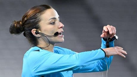 Marta Huerta de Aza, la mejor árbitra española, apunta al Mundial 2027