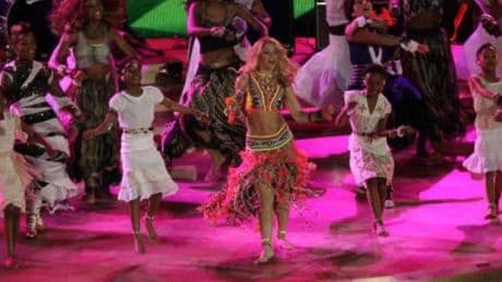 Un coautor del 'Waka waka' del Mundial 2010 cuestiona si FIFA y Sony Music destinan las ganancias a causas benéficas