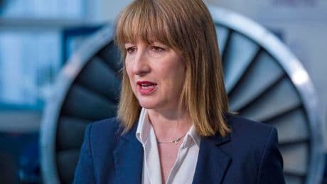 Rachel Reeves must slap VAT on private healthcare, warns ex-Labour leader Neil Kinnock