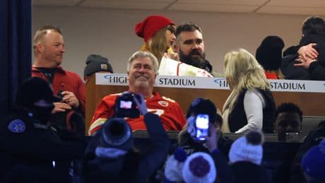 Taylor Swift reveals first impression of Jason Kelce during his wild playoff appearance