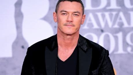 El barrio del centro de Madrid donde vive Luke Evans: con mucha oferta de ocio, pero de los más caros