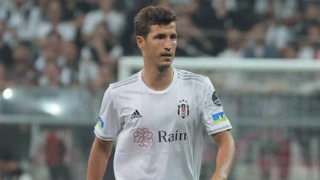 Beşiktaş'ta Salih Uçan için karar