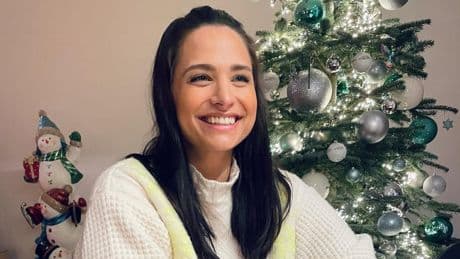 Amira zeigt neues Haus - Den schönsten Platz bekommt der Weihnachtsbaum