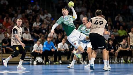 Titelverteidiger überrollt Bergischen HC – Der Auftaktsieg der Füchse Berlin im Video