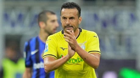 Pedro, chi è l'attaccante della Lazio: età, altezza, carriera, moglie, figli, stipendio. L'uomo che ha condannato l'Inter a San Siro
