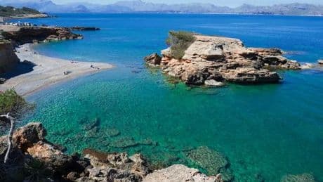 Brit tourist found floating dead in pool 17 minutes from Love Island villa