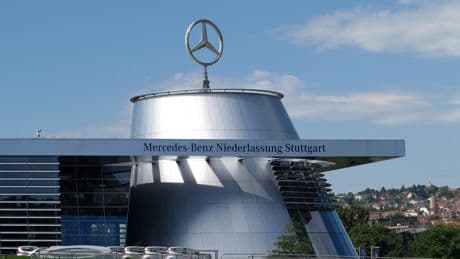 Zurück zu den Wurzeln: Mercedes passt überraschend sein Sternen-Logo an