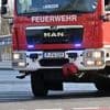 Verdacht auf Brandstiftung: Feuerwehr löscht Feuer an Potsdamer Mehrfamilienhaus
