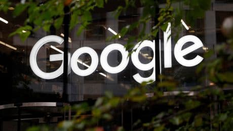 Google TV glänzt mit Neuem Look und stolpert über Steuerungsprobleme
