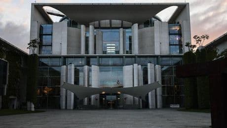 Bundeshaushalt: Bundesregierung benötigt offenbar mehr als 200 zusätzliche Stellen