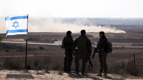 Rebelión contra Netanyahu por Gaza: decenas de exaltos cargos del Ejército y la Inteligencia de Israel exigen el fin de la ofensiva