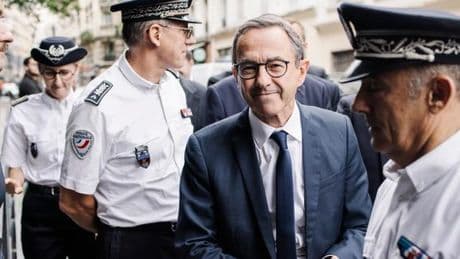 Critiques de Bruno Retailleau envers Emmanuel Macron : François Bayrou appelle ses ministres à éviter « les divergences »
