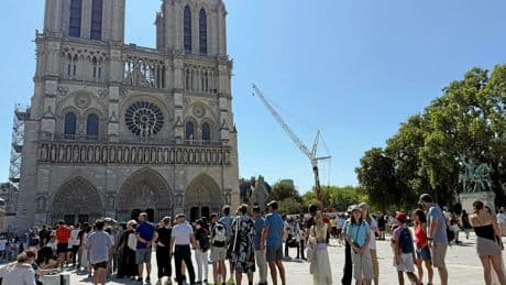 Avec la réouverture de Notre‑Dame, quels sont les 10 monuments français les plus visités ?