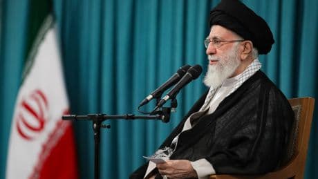 «Le pouvoir en Iran est dans la nasse»: dos au mur, la République islamique mobilise sa diplomatie