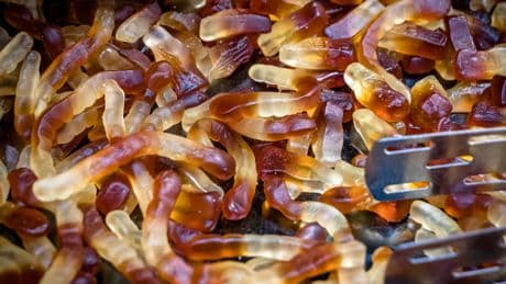 Ein Kind lag sogar im Koma: Jetzt äußert sich Haribo zum großen Rückruf