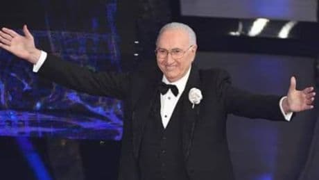 Padre di talenti, padrone di casa Rai e profeta dell'intrattenimento colto. Superpippo eroe della tv