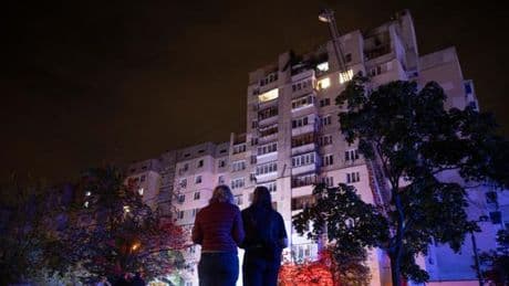 En direct, guerre en Ukraine : au moins sept blessés dans une attaque nocturne de drones sur Kiev, selon les autorités