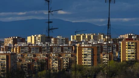 Se vende vivienda con inquilino dentro: una fórmula más barata (¿y arriesgada?) que crece entre los propietarios para aprovechar los precios récord